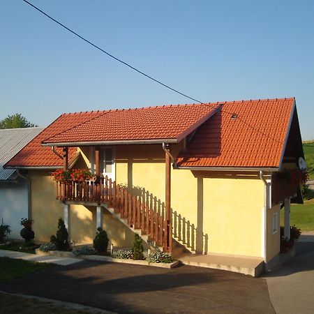 Apartments Pavlic Rakovica Εξωτερικό φωτογραφία